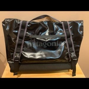 Patagonia messenger bag
